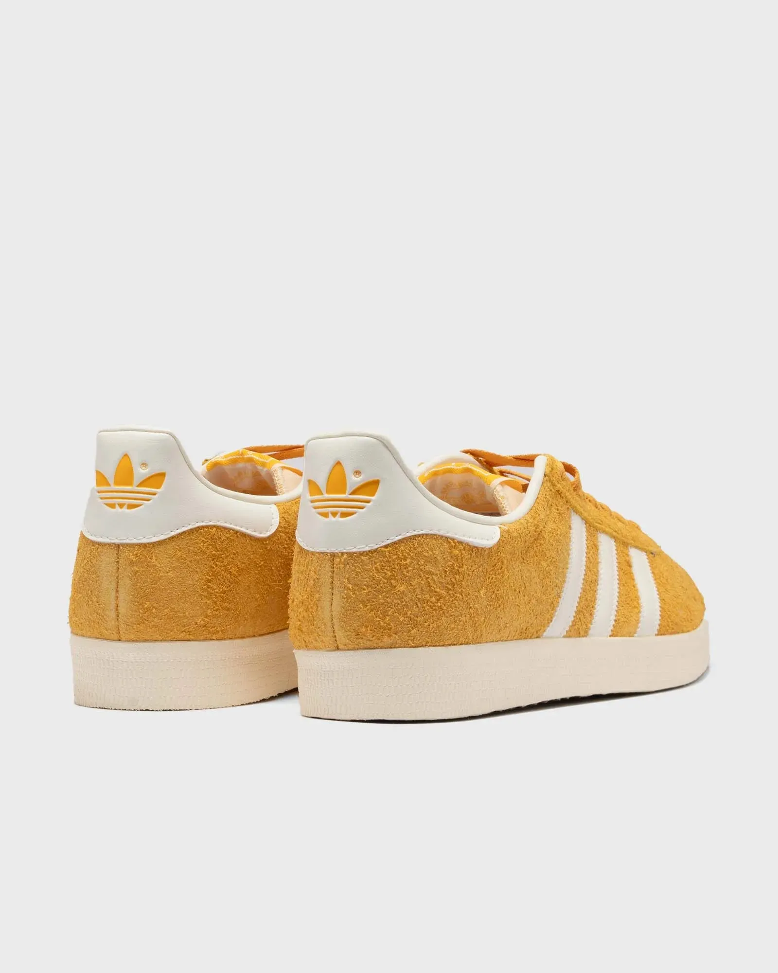 Adidas - Men Gazelle Preloved Yellow / Off White / Cream White IF9654