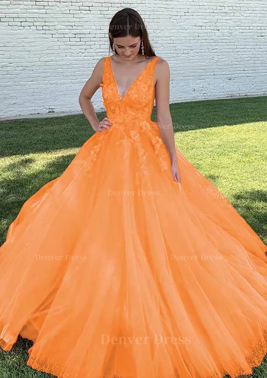 Ball Gown V Neck Court Train Lace Tulle Prom Dress With Appliqued Beading