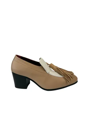 Celine Beige / White Leather Tassel Accent Heeled Loafers. Size: 39