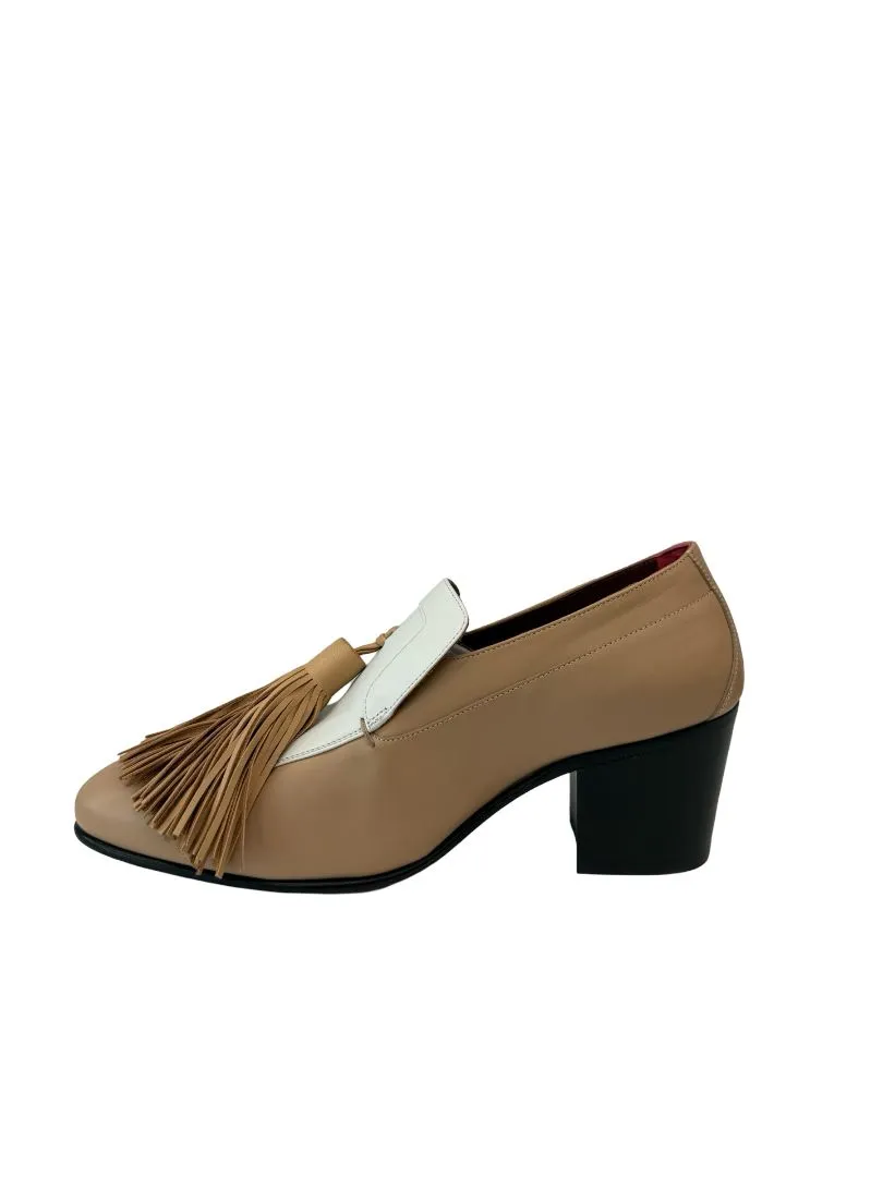 Celine Beige / White Leather Tassel Accent Heeled Loafers. Size: 39