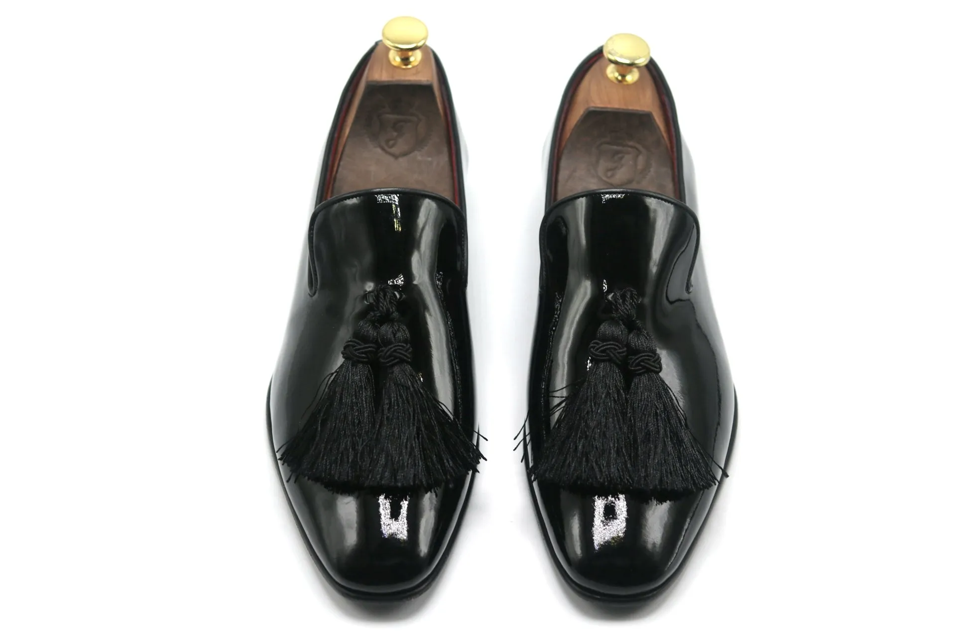 GENTLEMANS BLACK PATENT TASSEL LOAFERS