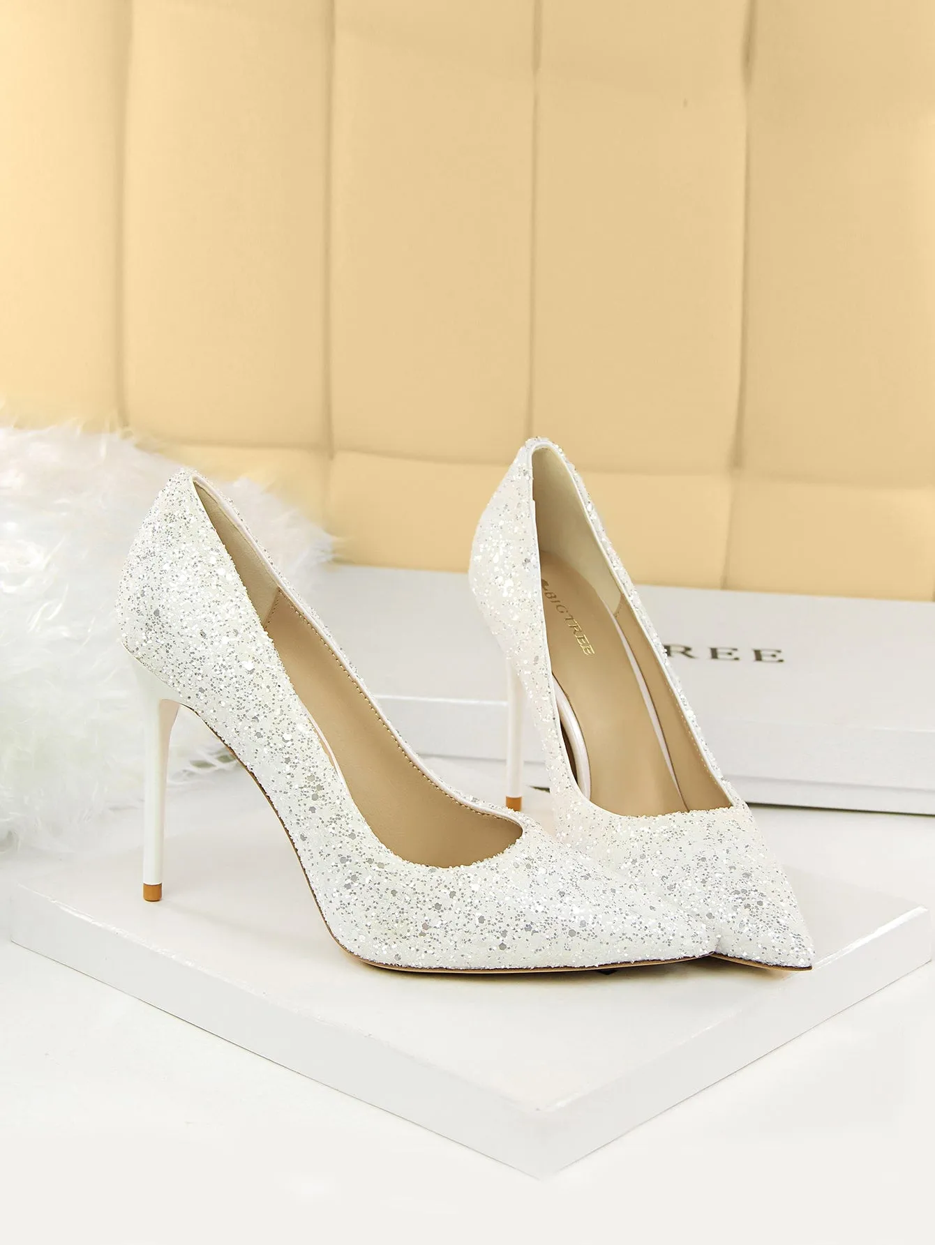 Glitter Decor Stiletto Court Pumps