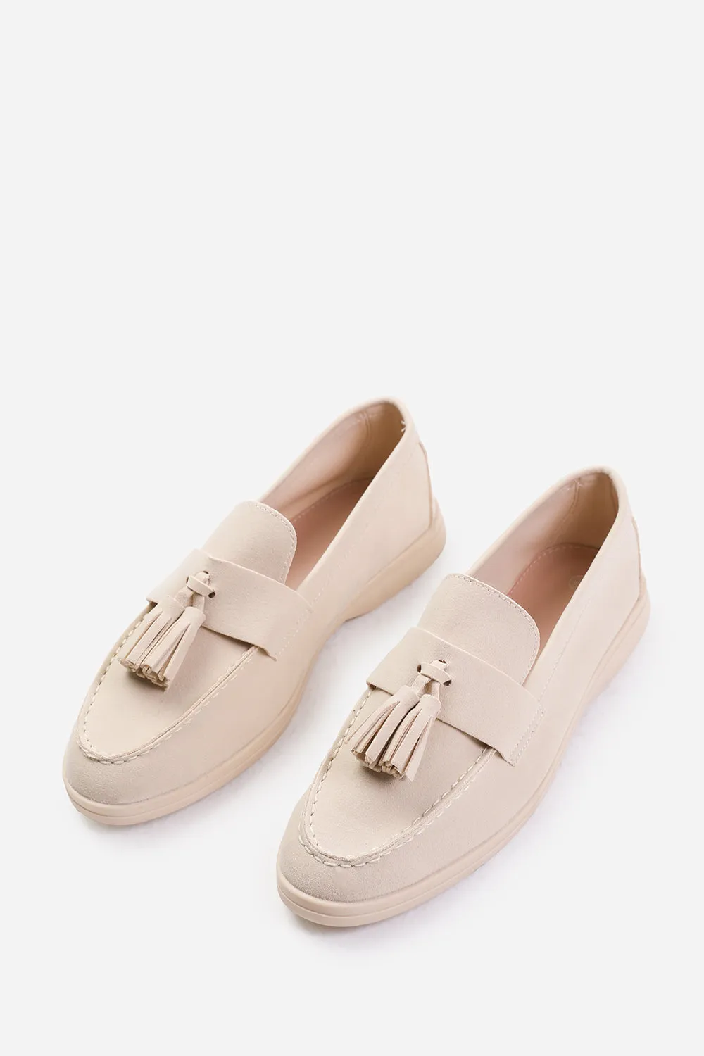 KENYA SLIP ON LOAFER WITH TASSEL DETAILING IN BEIGE SUEDE