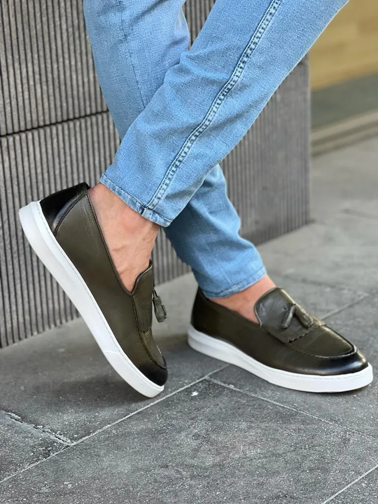 Khaki Kilt Tassel Loafers for Men | GentWith.com