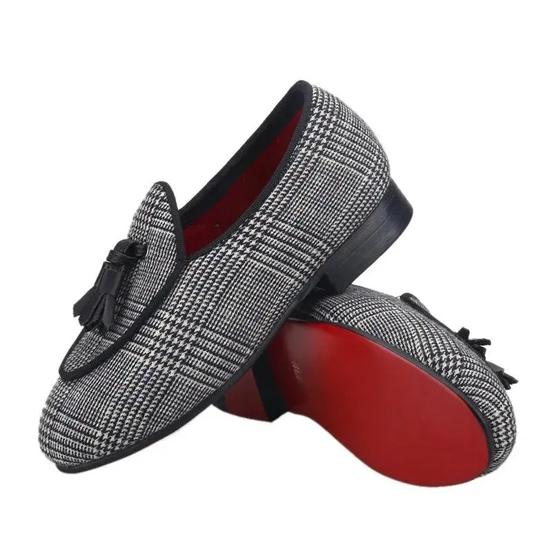 Kids Loafers Classic Charm: Plaid Tassel Loafer Shoes for Stylish Youngsters