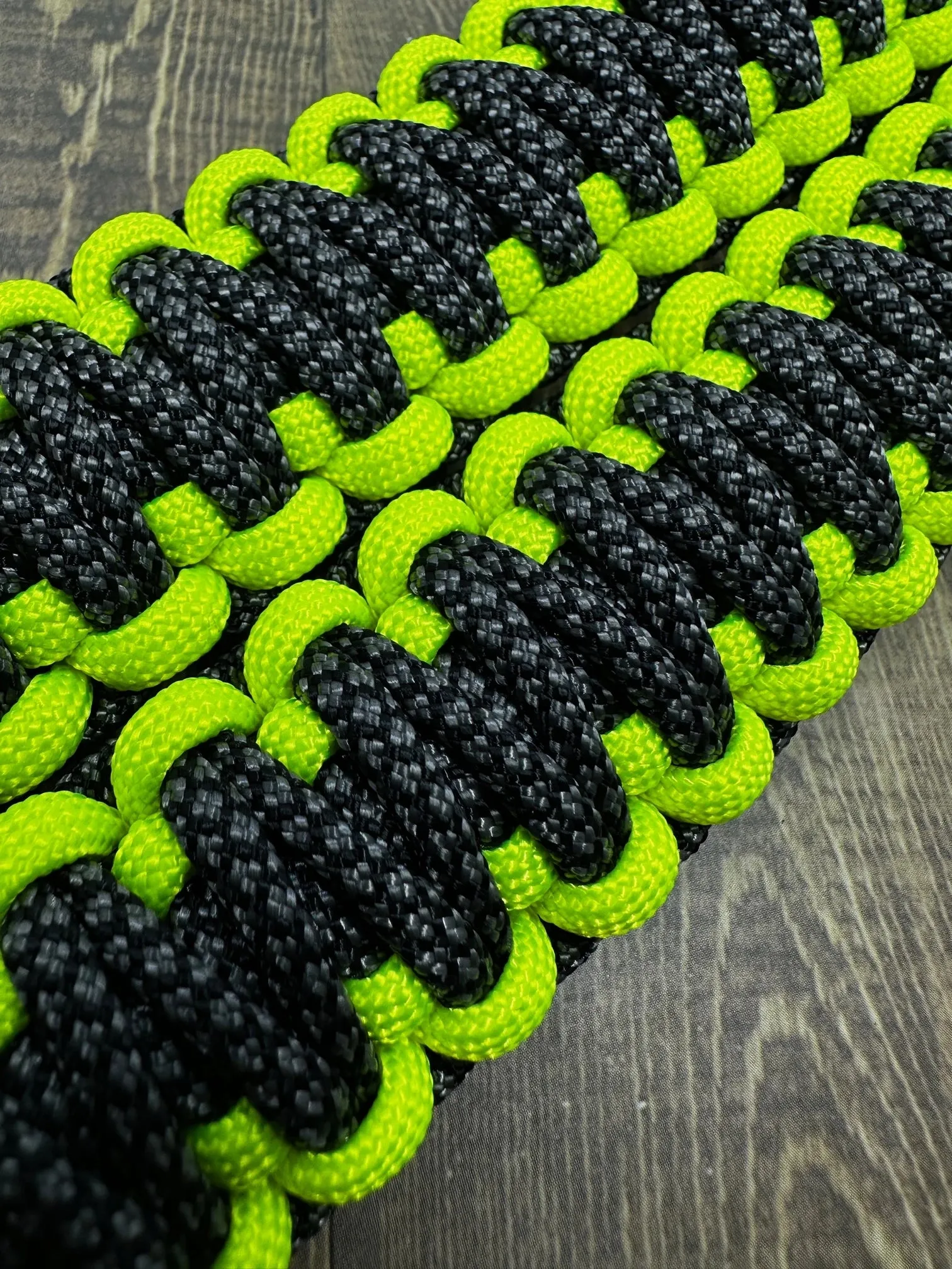 Krawlergrips Charcoal Grey Diamonds Neon Yellow Paracord Grab Handle