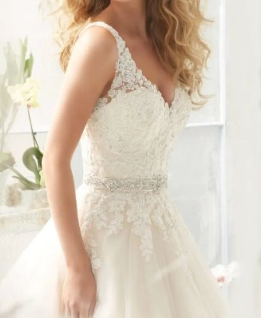 Lace V Neck wedding dress. A Line Bridal gown