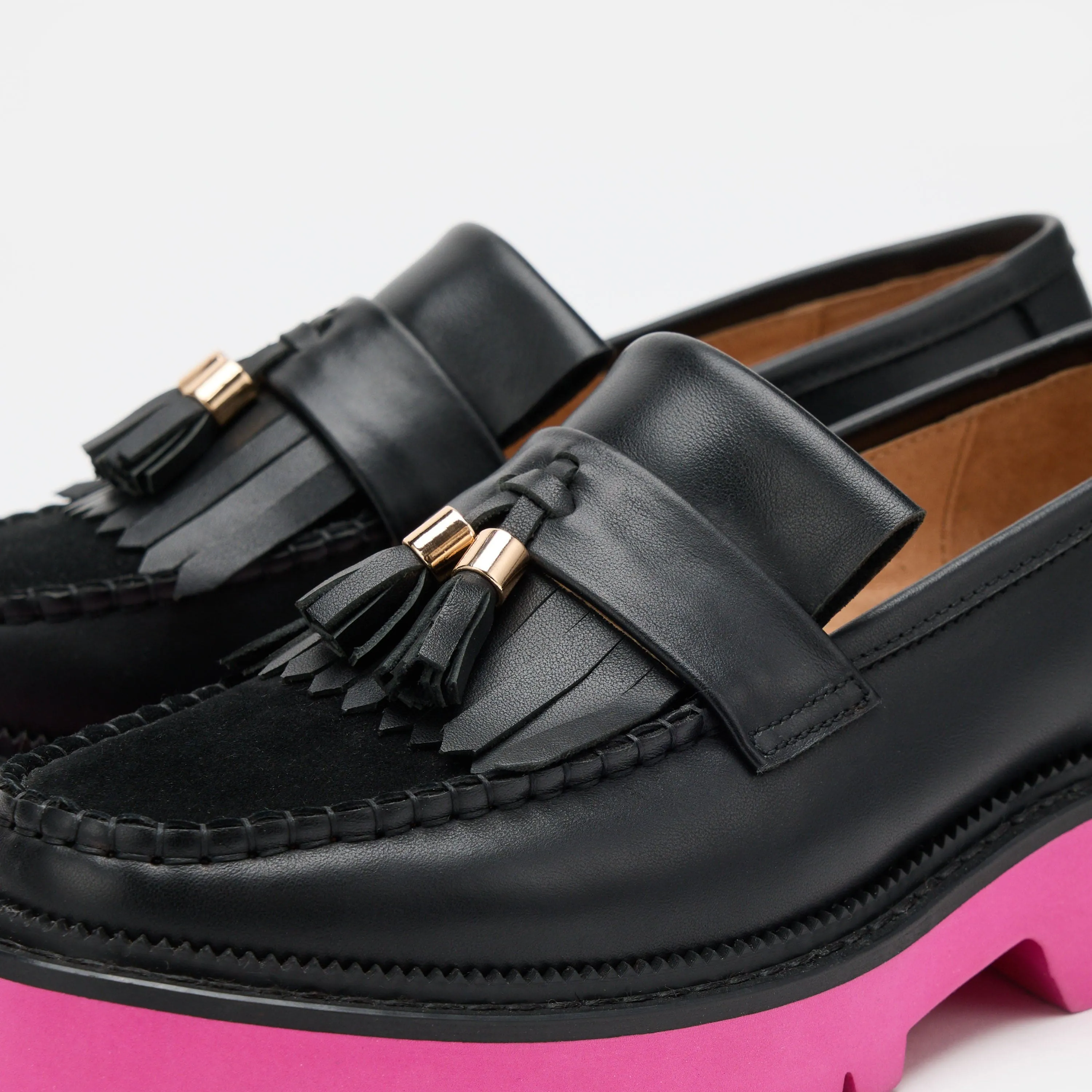 Ms. Journey Black/Pink Leather Lug Tassel Loafer