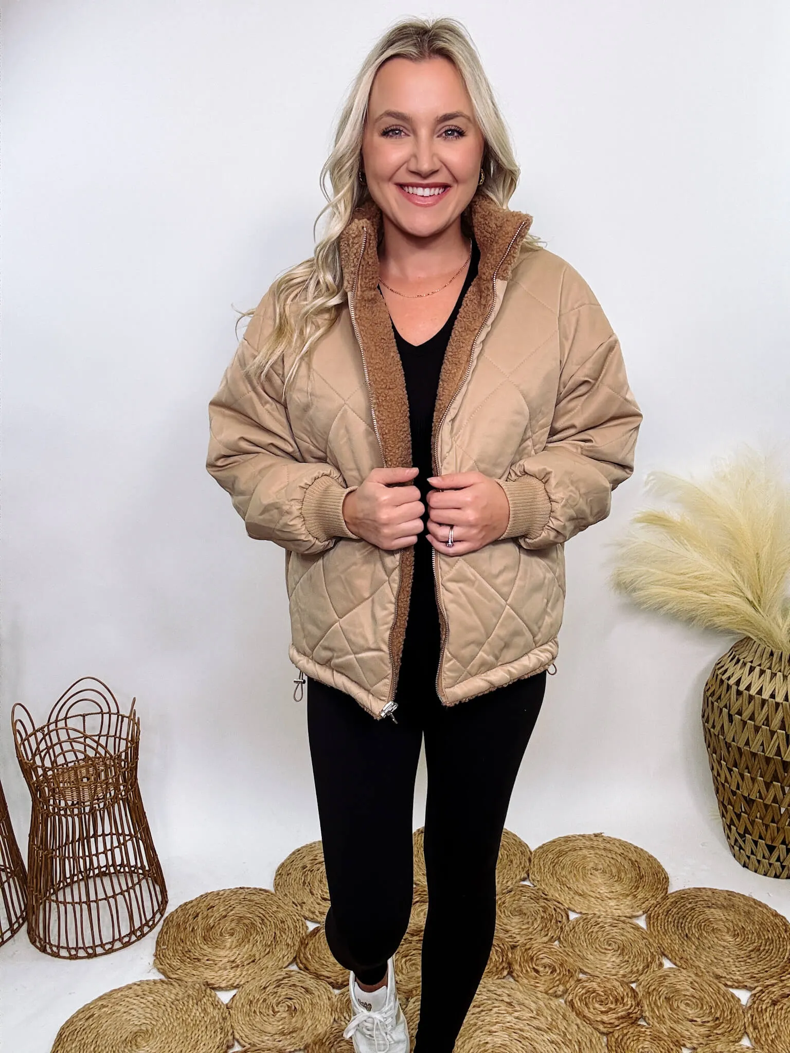 Reversible Sherpa Quilted Puffer Jacket in Taupe Camel