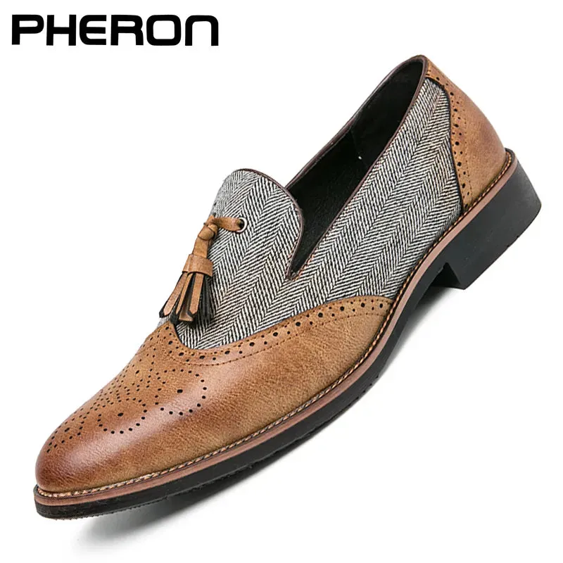 Semi-formal Leather Shoes for Men Tassel Casual Brogue Flats Carved England Men Dress Shoes Men Loafers