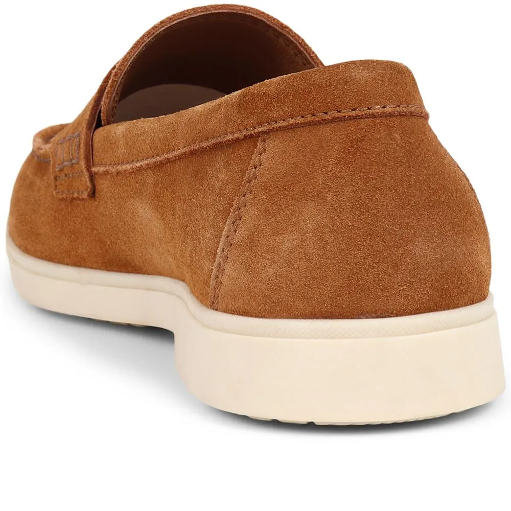 Suede Slip-On Loafers  - JFOOT39007 / 325 149