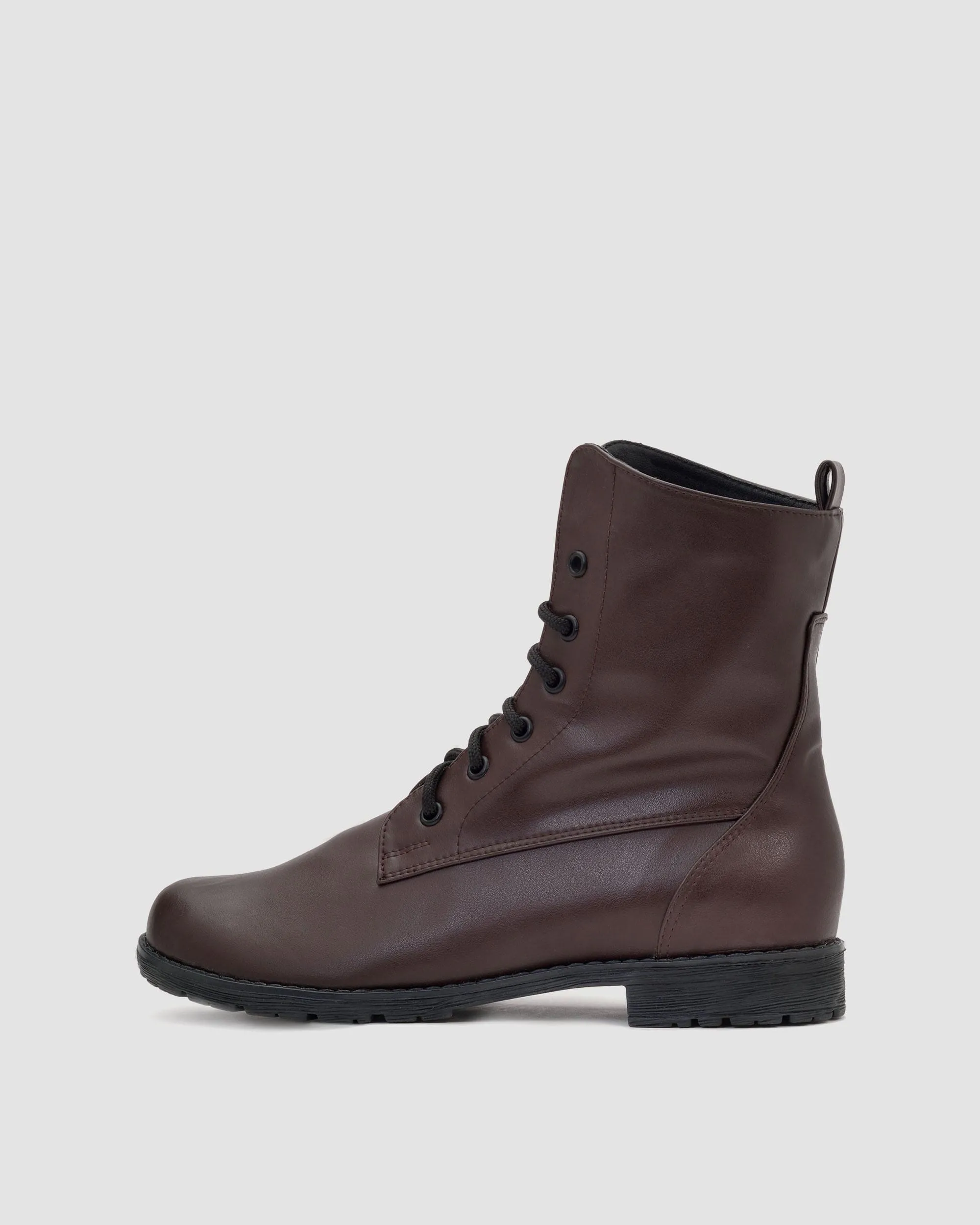 Women's Workers No. 2 Vegea Grape Leather  Boots | Chocolate